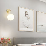 צמוד קיר מעוצב דגם רוני זכוכית חלבית