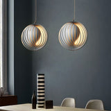 גוף תליה מעוצב דגם איב