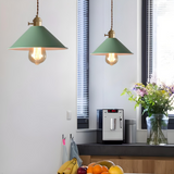 גוף תליה מעוצב דגם סהר, ירוק פסטל