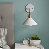 צמוד קיר מעוצב דגם אביב לבן