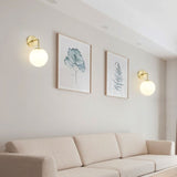 צמוד קיר מעוצב דגם רוני זכוכית חלבית