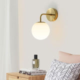 צמוד קיר מעוצב דגם רוני זכוכית חלבית