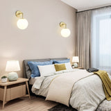 צמוד קיר מעוצב דגם רוני זכוכית חלבית