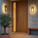 צמוד קיר מעוצב דגם 'אורלי' – בראס/שחור