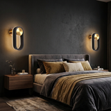 צמוד קיר מעוצב דגם 'אורלי' – בראס/שחור