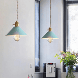 גוף תליה מעוצב דגם סהר, כחול רך